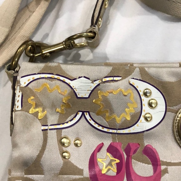 Poppy Coach Cross Body Bag - Picture 3 of 7